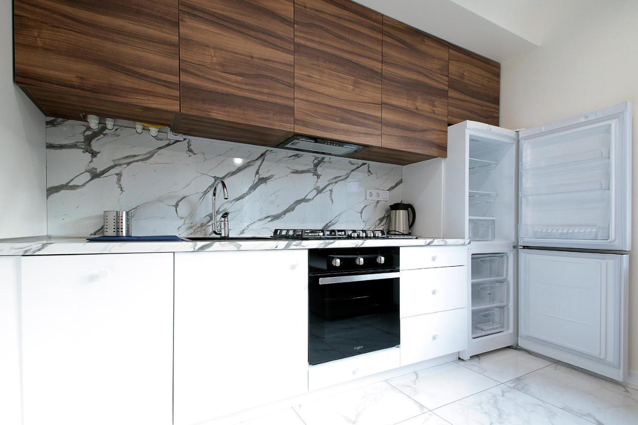 Luxury Nest Lviv Center Apartment Ngoại thất bức ảnh