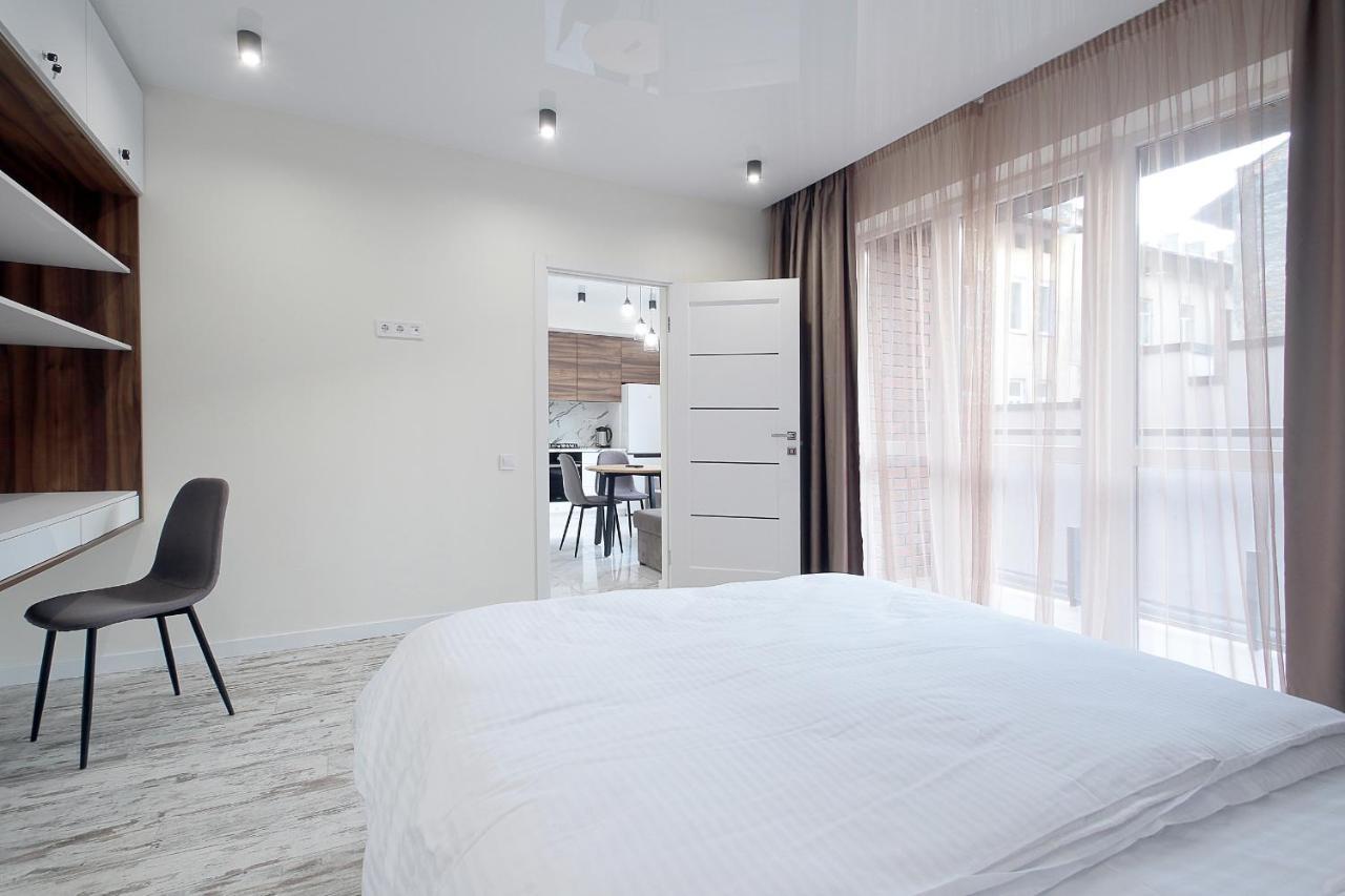 Luxury Nest Lviv Center Apartment Ngoại thất bức ảnh