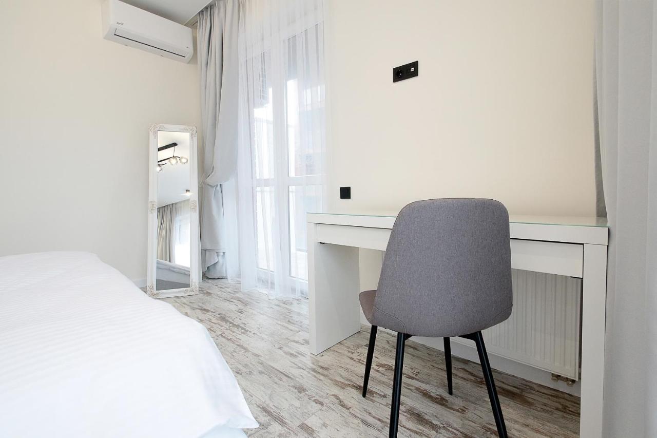 Luxury Nest Lviv Center Apartment Ngoại thất bức ảnh