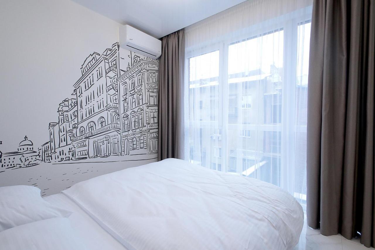 Luxury Nest Lviv Center Apartment Ngoại thất bức ảnh