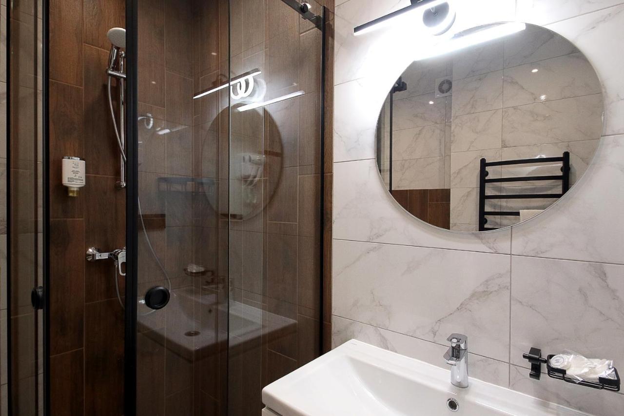 Luxury Nest Lviv Center Apartment Ngoại thất bức ảnh